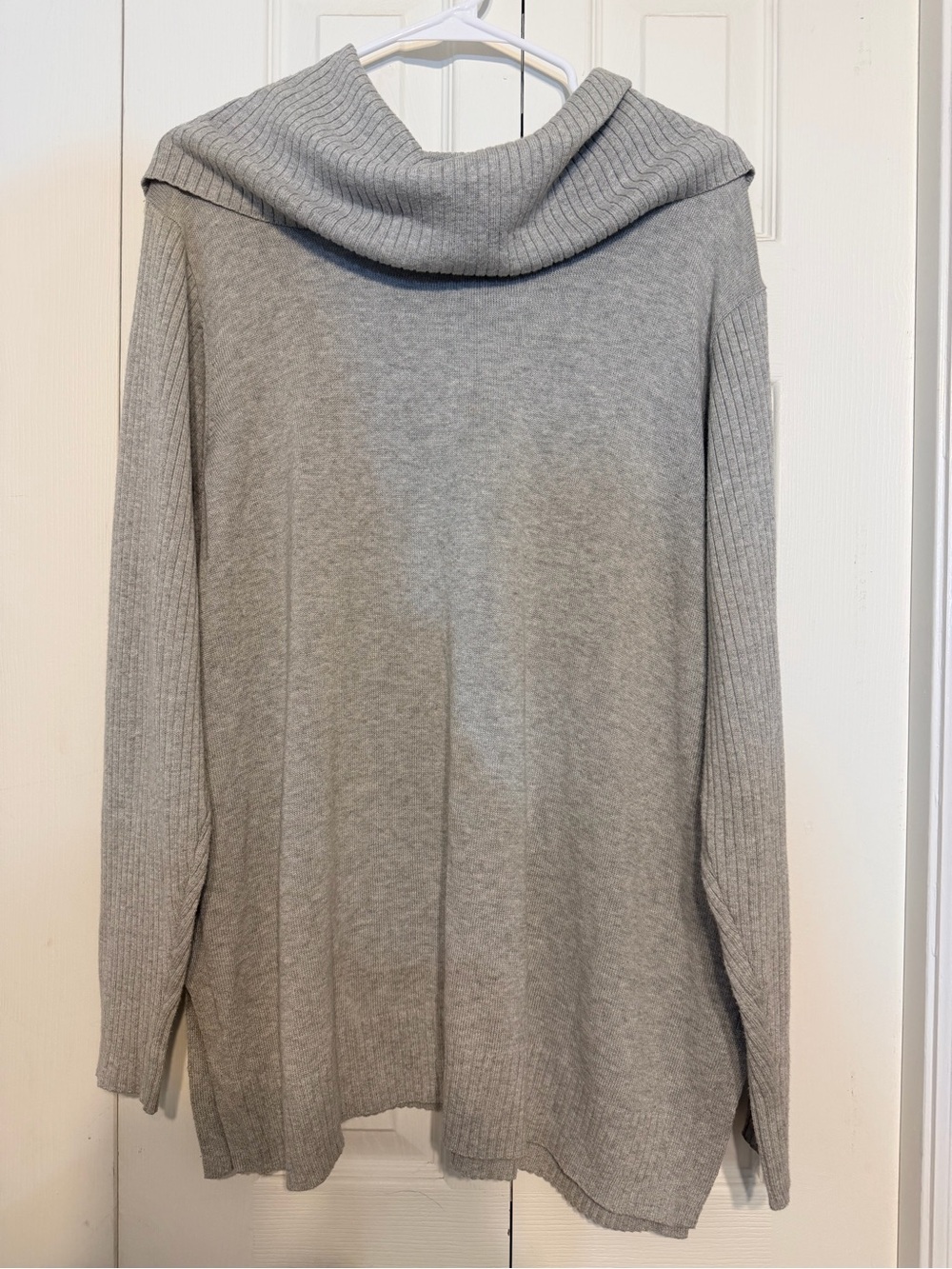 Crown & Ivy Curvy Gray Cowl Neck Tunic Sweater Plus Size 2X Cotton Blend